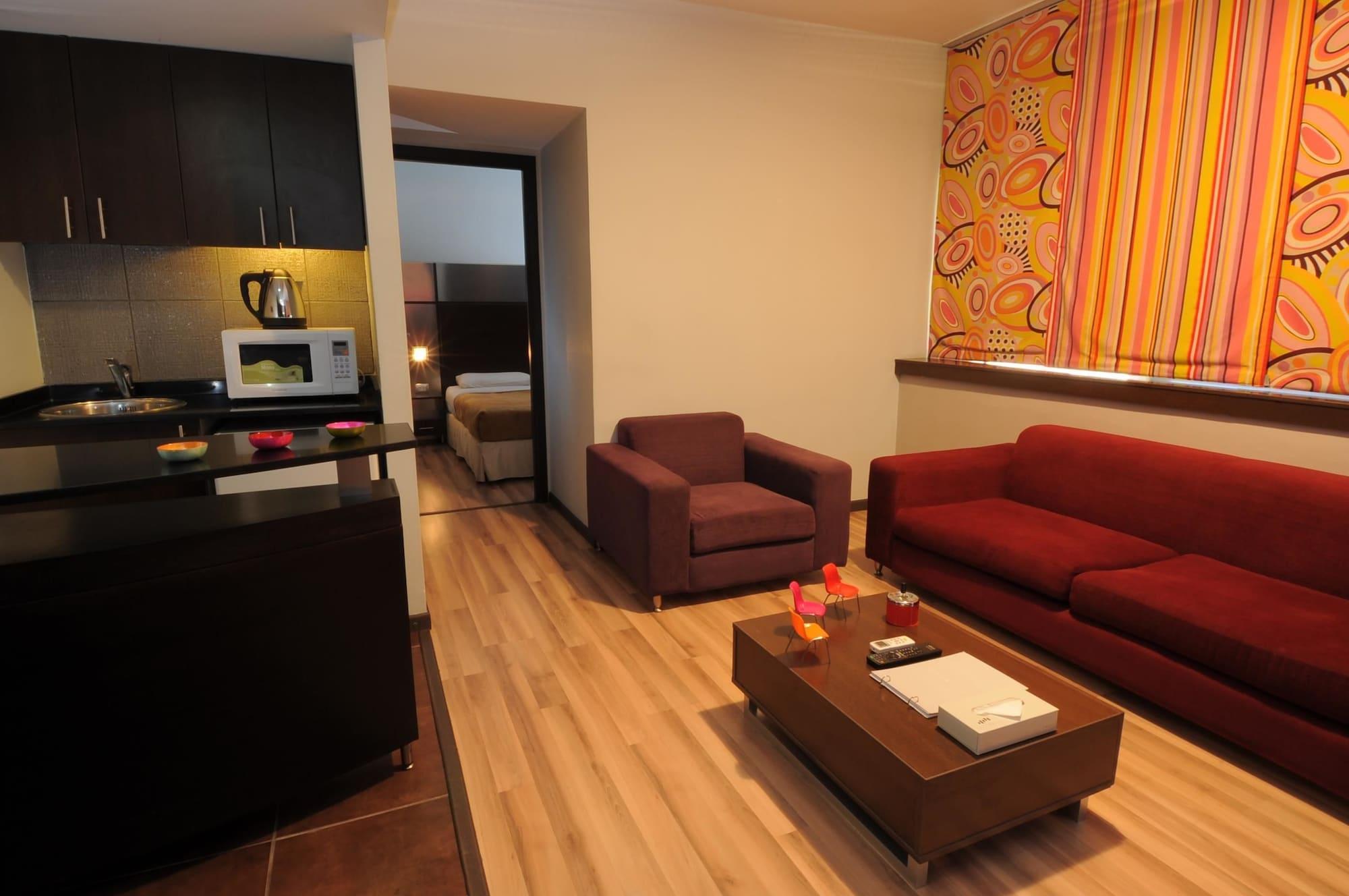 Suite Hotel Chrome - ベイルート エクステリア 写真